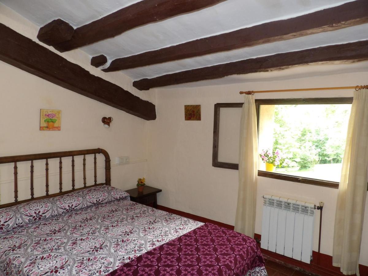 El Molí d'en Solà-Allotjaments rurals La Vall de Bianya Exterior foto